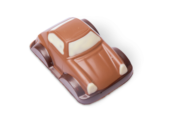 Schokoladen-Auto gefüllt mit Pralinen