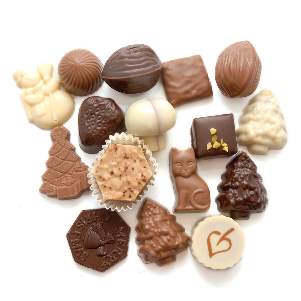 Tannenzapfen offen gefüllt mit Pralinen #1